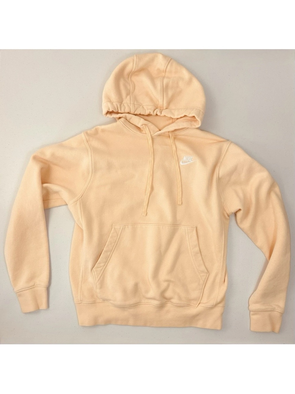 Nike Sweatshirt Hoodie Women’s Size L Apricot Peach Kangaroo Pocket Drawstrings